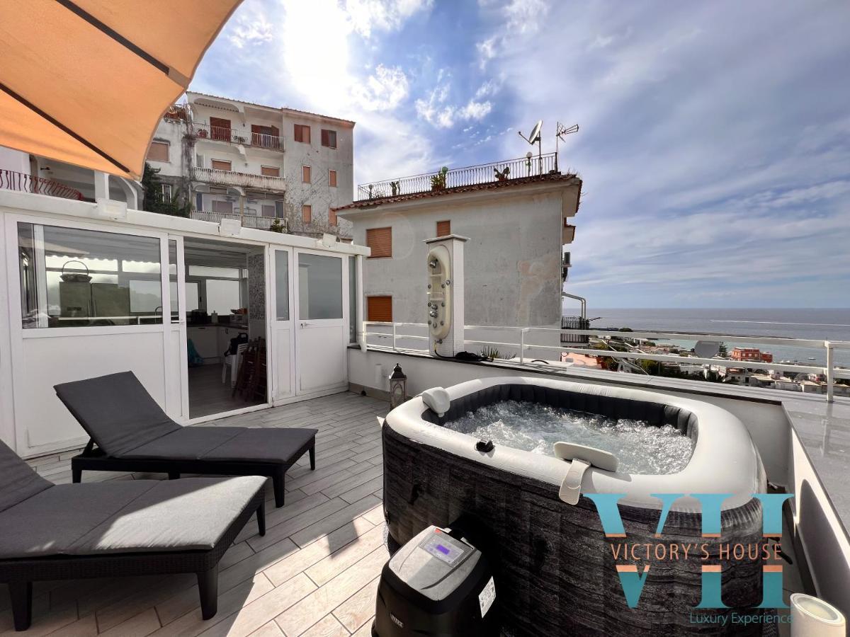 Villa Victory'S Luxury House With Jacuzzi On The Roof Casamicciola Terme Esterno foto