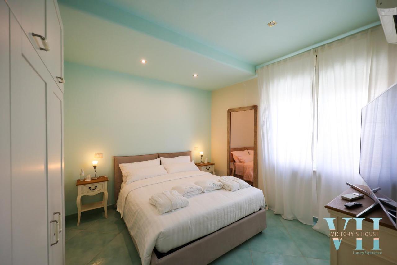 Villa Victory'S Luxury House With Jacuzzi On The Roof Casamicciola Terme Esterno foto
