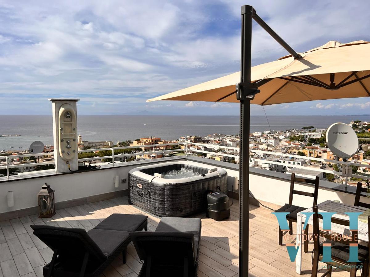 Villa Victory'S Luxury House With Jacuzzi On The Roof Casamicciola Terme Esterno foto
