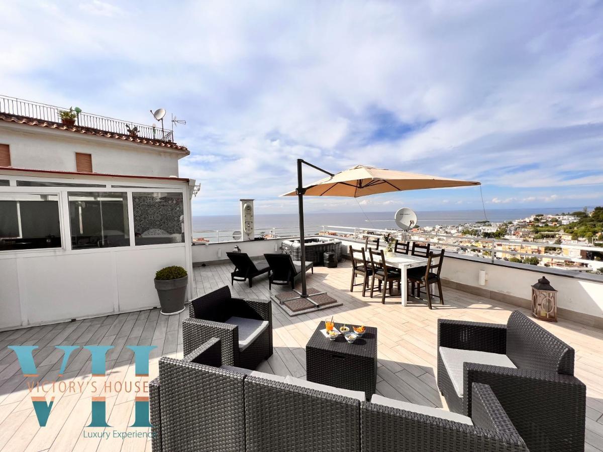Villa Victory'S Luxury House With Jacuzzi On The Roof Casamicciola Terme Esterno foto
