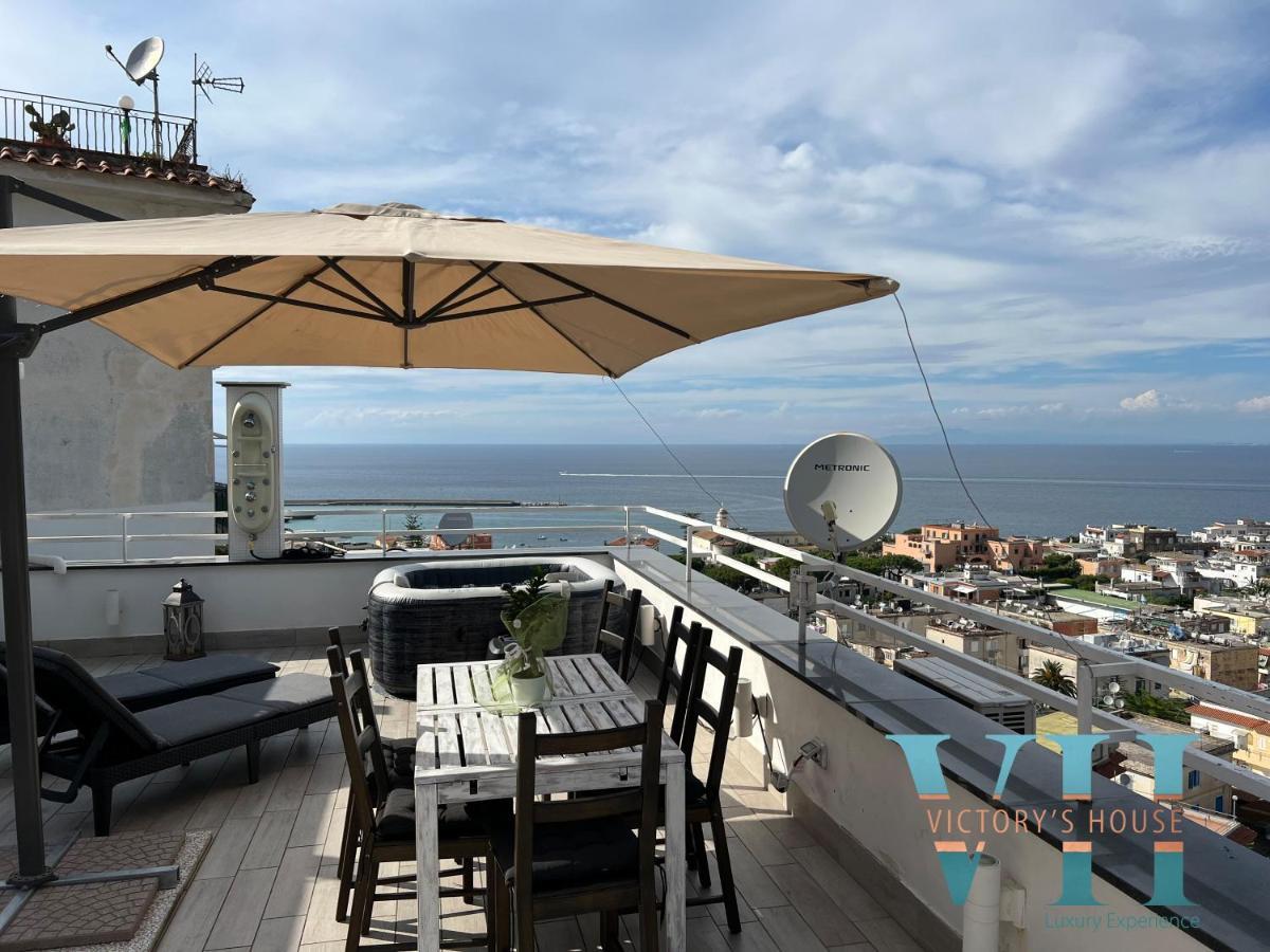 Villa Victory'S Luxury House With Jacuzzi On The Roof Casamicciola Terme Esterno foto